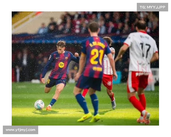 巴塞罗那足球队战术打法解析与球员阵容深度剖析